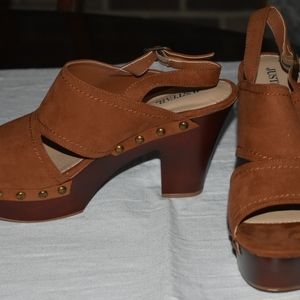 Women's Shoes